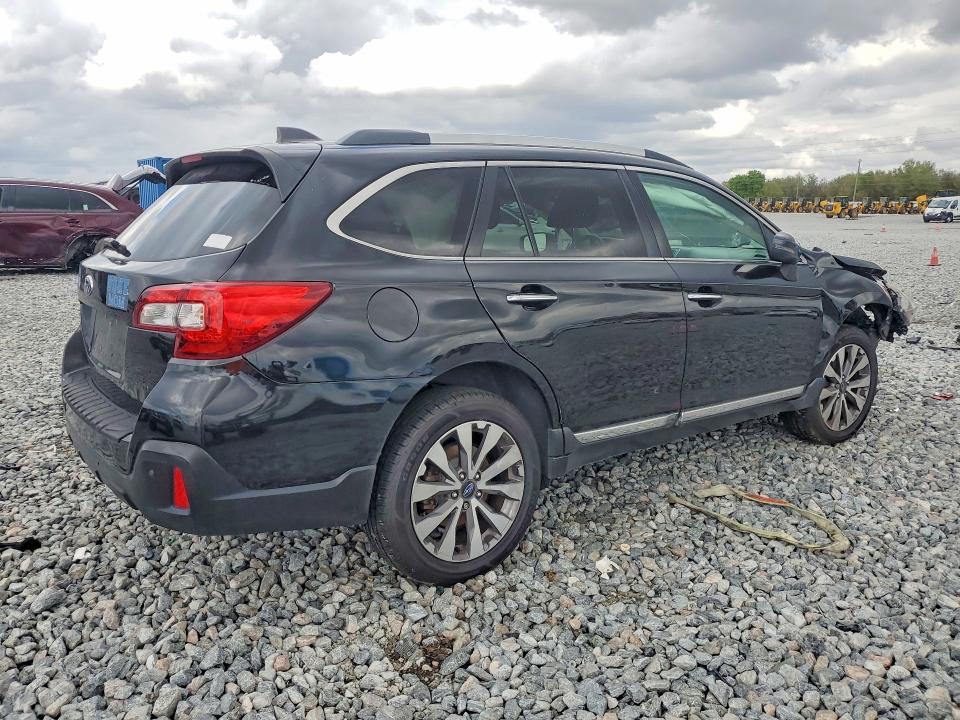 Aukcja sprzedaży 2018 Subaru Outback, vin: 4S4BSATC8J3358392, numer aukcji: 46108316
