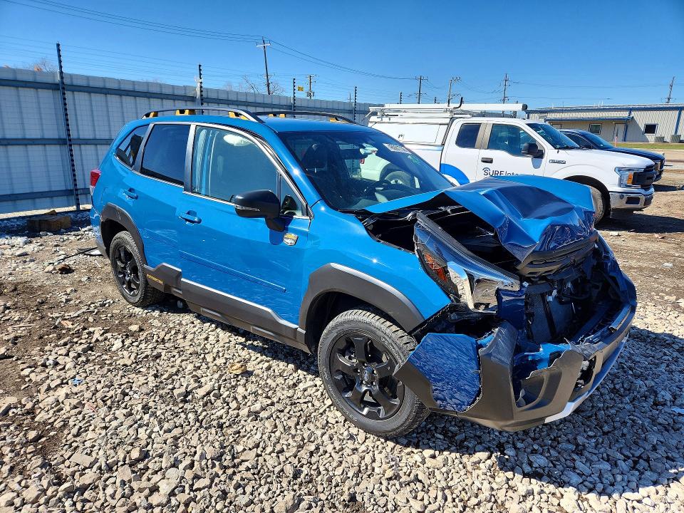 Продаж на аукціоні авто 2023 Subaru Forester, vin: JF2SKAMC4PH526822, номер лоту: 48081736
