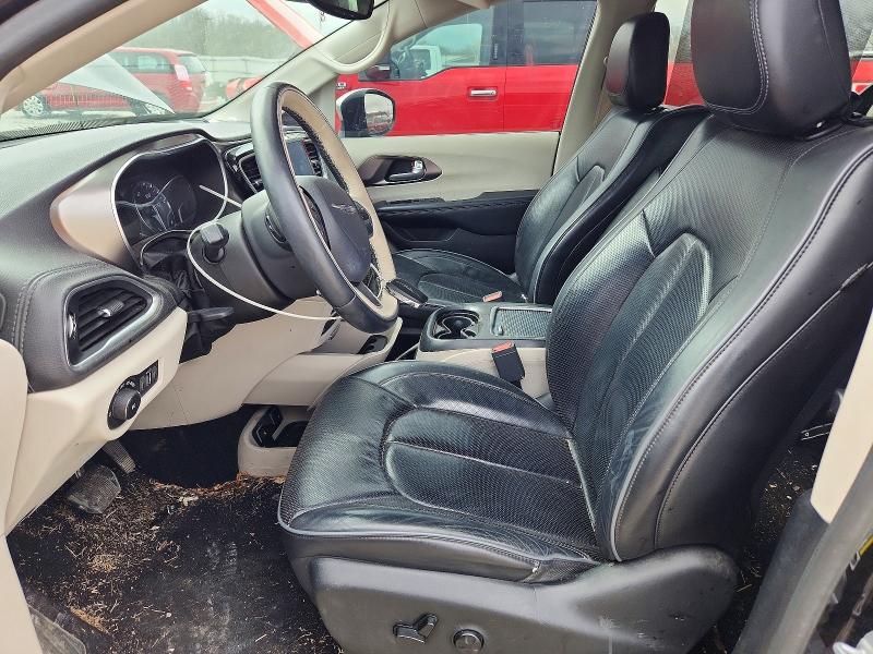 Продажа на аукционе авто 2017 Chrysler Pacifica, vin: 2C4RC1GG4HR683653, номер лота: 79994385