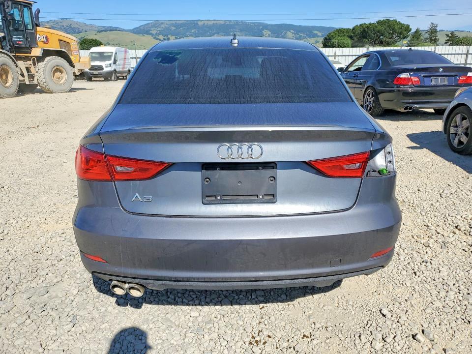 Продажа на аукционе авто 2015 Audi A3, vin: WAUACGFF0F1092243, номер лота: 47281326