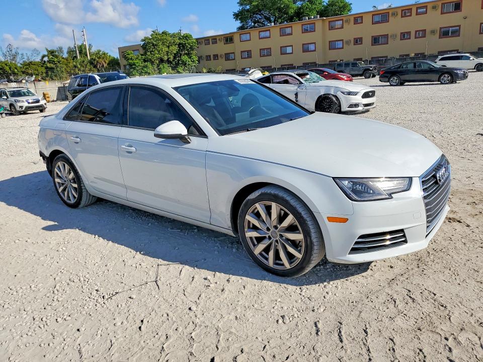 2017 Audi A4 მანქანა იყიდება აუქციონზე, vin: WAUGMAF42HN069898, აუქციონის ნომერი: 47628746