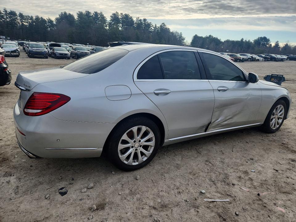 46886596 :رقم المزاد ، WDDZF4KBXHA215313 vin ، 2017 Mercedes-benz E مزاد بيع