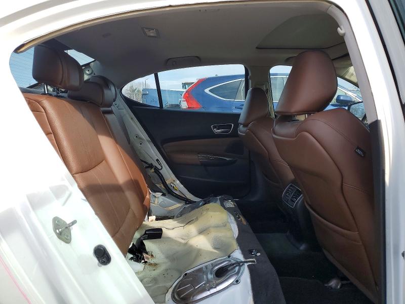Auction sale of the 2018 Acura Tlx, vin: 19UUB3F55JA003991, lot number: 47442336
