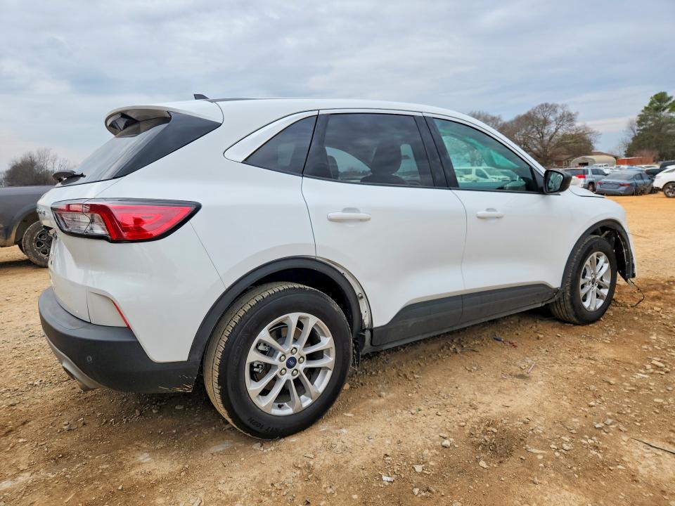 Продажа на аукционе авто 2022 Ford Escape, vin: 1FMCU0G68NUB81016, номер лота: 79438125