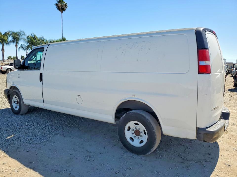 49343626 :رقم المزاد ، 1GTW7BFF1H1323363 vin ، 2017 Gmc Savana مزاد بيع