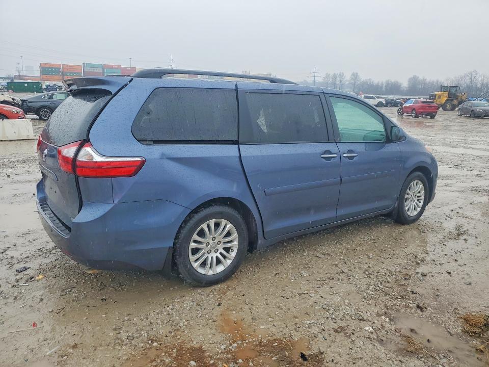 2017 Toyota Sienna მანქანა იყიდება აუქციონზე, vin: 5TDYZ3DC0HS791055, აუქციონის ნომერი: 79113565