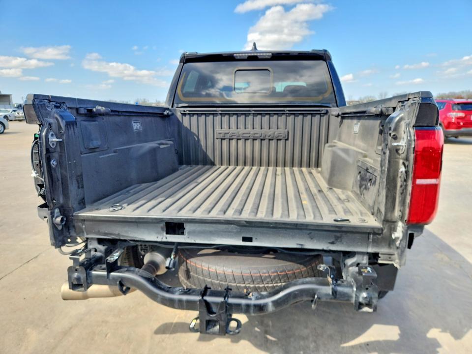 Продажа на аукционе авто 2024 Toyota Tacoma, vin: 3TMKB5FN6RM003966, номер лота: 45588106