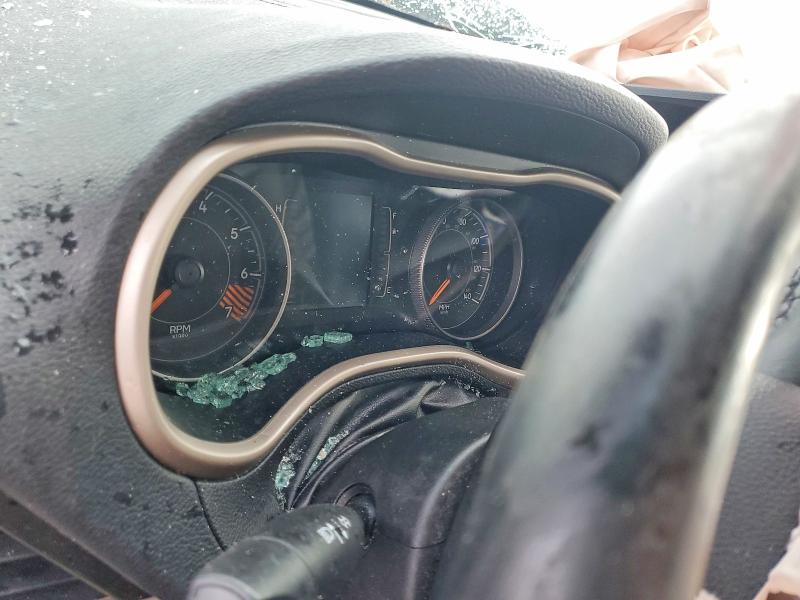 Продажа на аукционе авто 2015 Jeep Cherokee, vin: 1C4PJLCB7FW706804, номер лота: 45522776