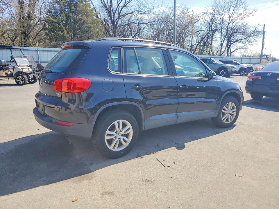 46994036 :رقم المزاد ، WVGAV7AX8GW597220 vin ، 2016 Volkswagen Tiguan مزاد بيع