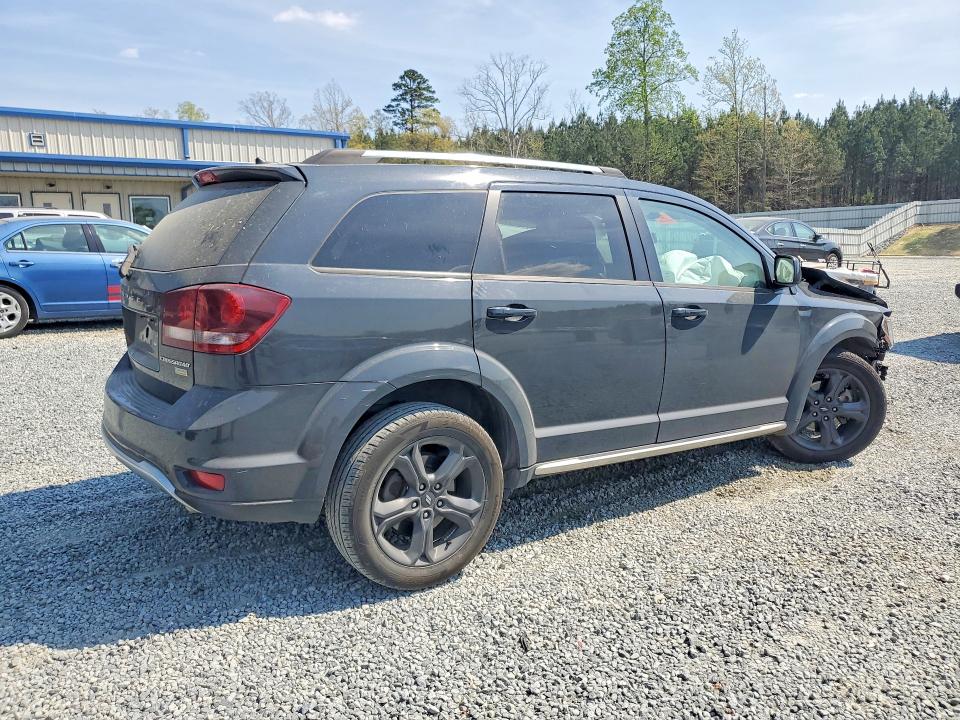 47923116 :رقم المزاد ، 3C4PDCGG7JT338944 vin ، 2018 Dodge Journey مزاد بيع