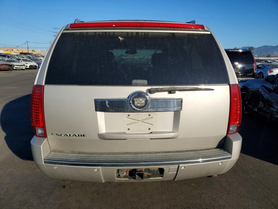 Продажа на аукционе авто 2007 Cadillac Escalade, vin: 1GYFK63817R131625, номер лота: 41624676