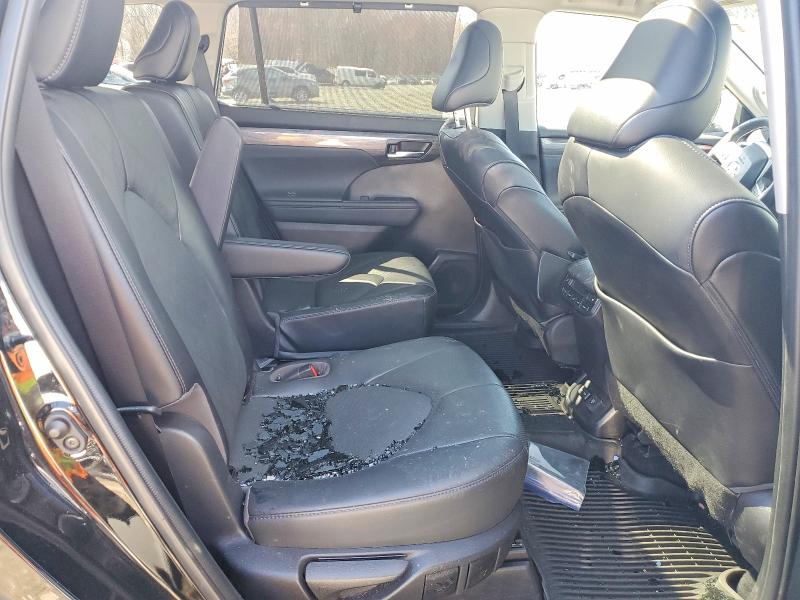 Aukcja sprzedaży 2022 Toyota Highlander, vin: 5TDFZRBH8NS227240, numer aukcji: 46199836