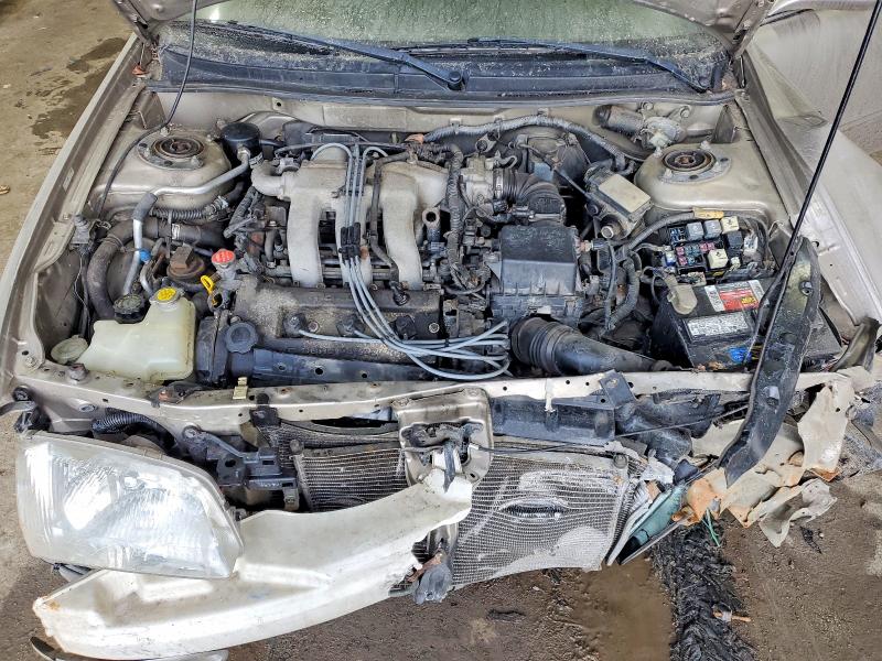 2002 Mazda 626 მანქანა იყიდება აუქციონზე, vin: 1YVGF22D625294173, აუქციონის ნომერი: 41768166