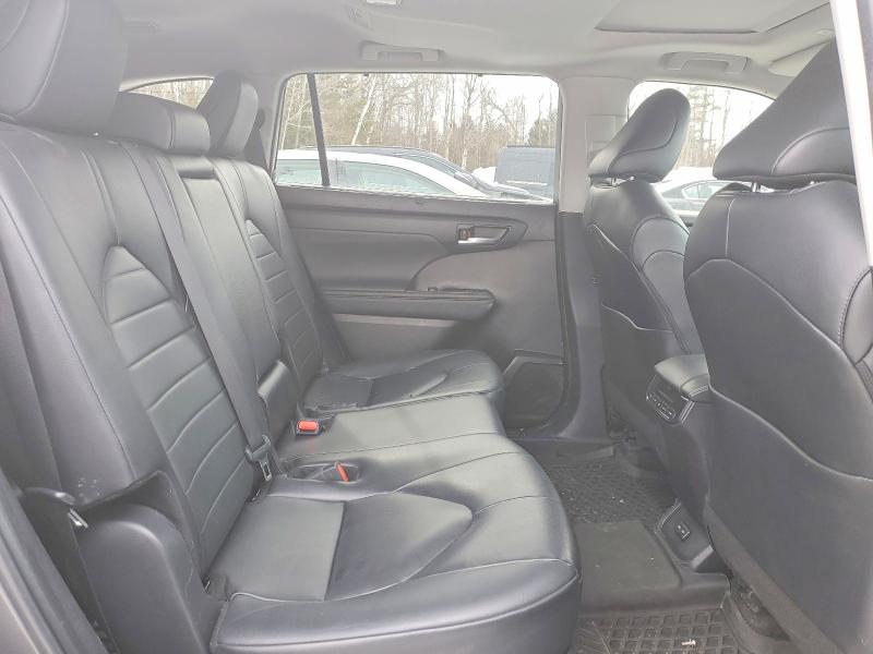 Продаж на аукціоні авто 2024 Toyota Highlander, vin: 5TDKBRCH2RS624773, номер лоту: 77396335
