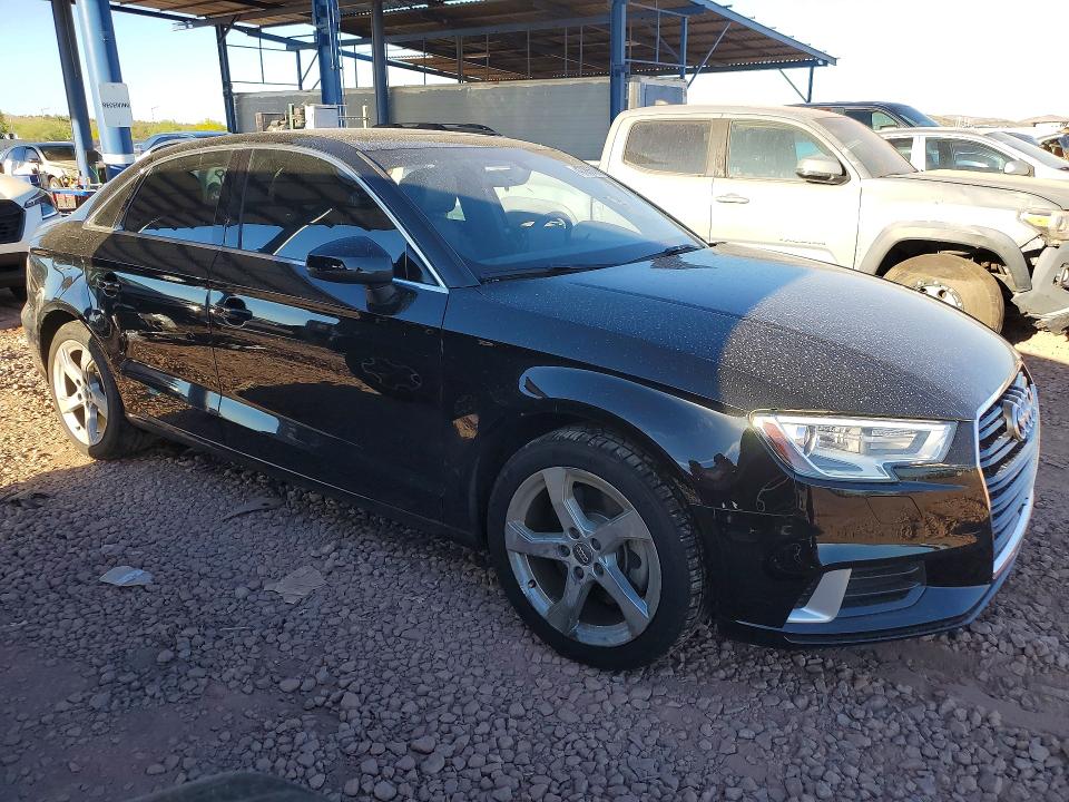 Продаж на аукціоні авто 2019 Audi A3, vin: WAUAUGFF7K1013108, номер лоту: 47286806