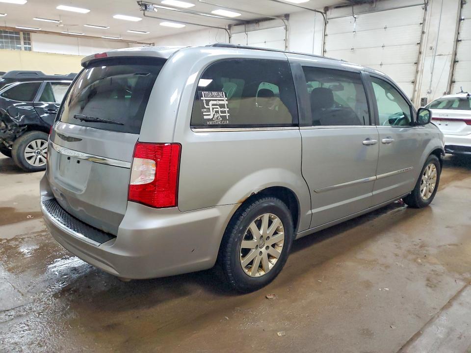 2014 Chrysler Town & Country მანქანა იყიდება აუქციონზე, vin: 2C4RC1BG6ER304557, აუქციონის ნომერი: 47379146