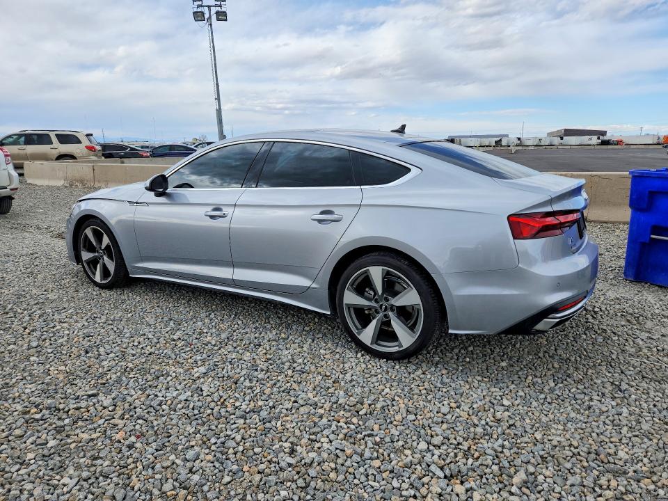 79583735 :رقم المزاد ، WAUABCF59NA004310 vin ، 2022 Audi A5 مزاد بيع