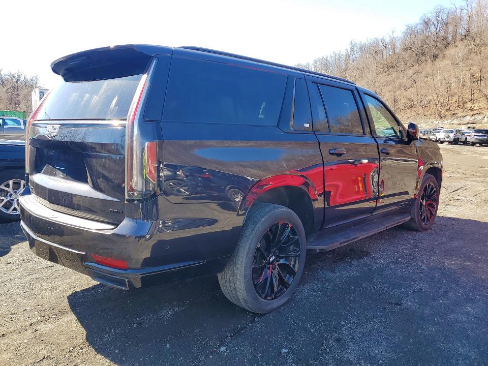 45582896 :رقم المزاد ، 1GYS4NKLXNR122931 vin ، 2022 Cadillac Escalade مزاد بيع