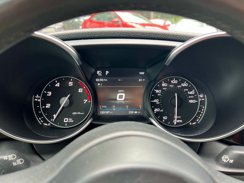 2017 Alfa Romeo Giulia მანქანა იყიდება აუქციონზე, vin: ZARFAEEN9H7544398, აუქციონის ნომერი: 46476266