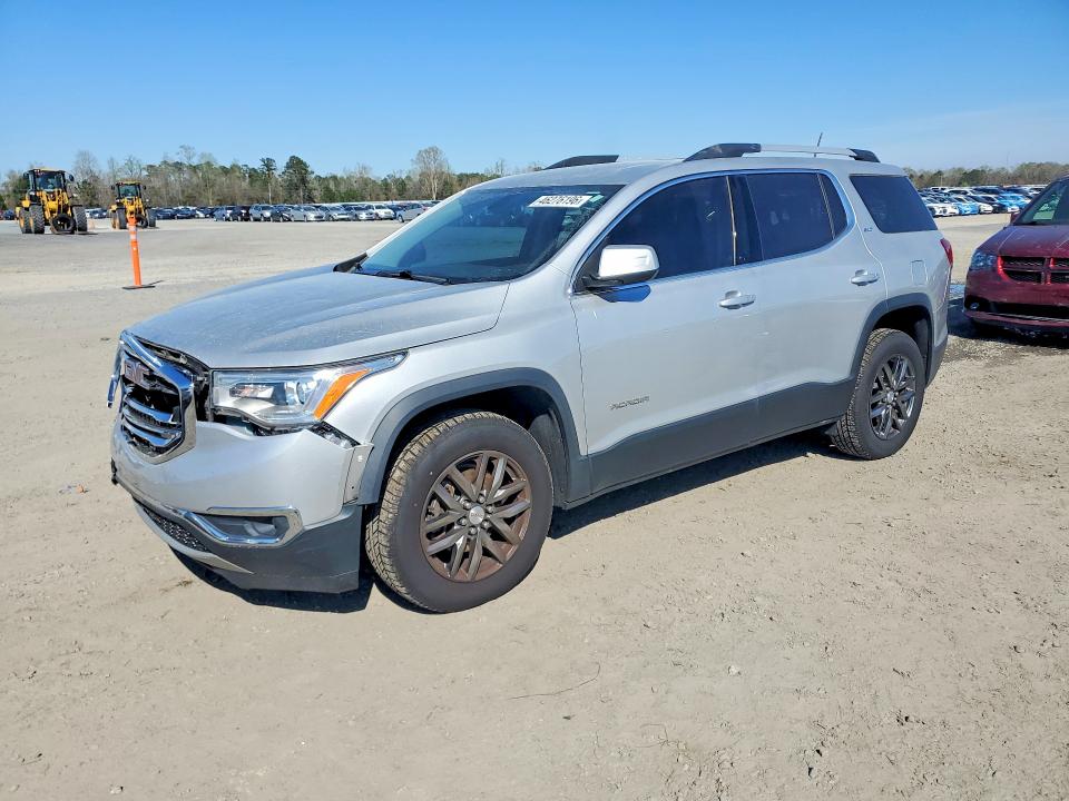 46276196 :رقم المزاد ، 1GKKNMLS0HZ252292 vin ، 2017 Gmc Acadia مزاد بيع