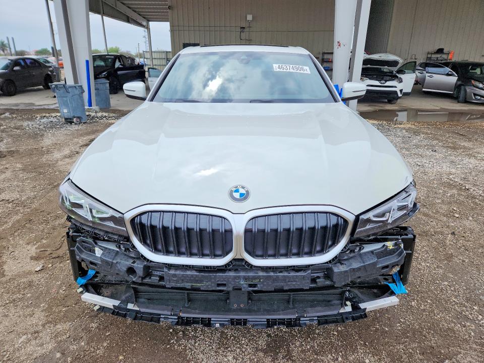 2025 Bmw 330i მანქანა იყიდება აუქციონზე, vin: 3MW69CW01S8E90690, აუქციონის ნომერი: 46374906