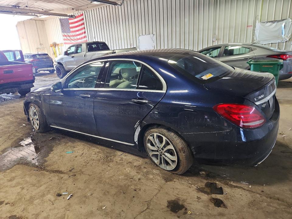 Продажа на аукционе авто 2015 Mercedes-benz C, vin: 55SWF4KB6FU001516, номер лота: 46769766