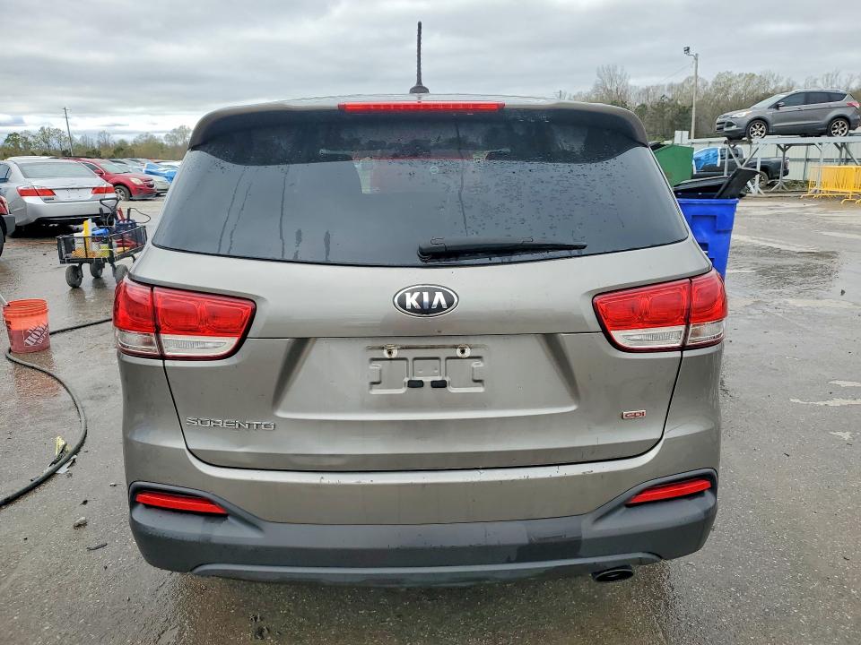 2017 Kia Sorento მანქანა იყიდება აუქციონზე, vin: 5XYPG4A38HG320666, აუქციონის ნომერი: 45507466