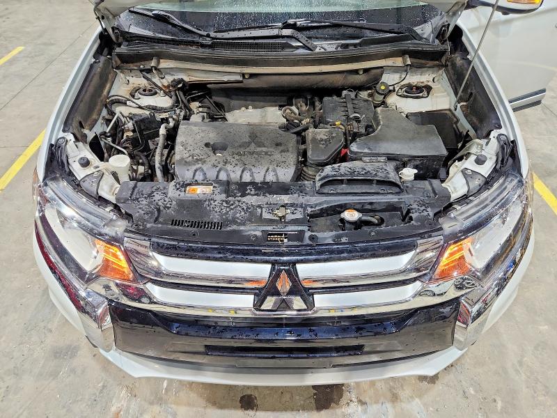 Продаж на аукціоні авто 2018 Mitsubishi Outlander, vin: JA4AZ3A32JZ025929, номер лоту: 47581036