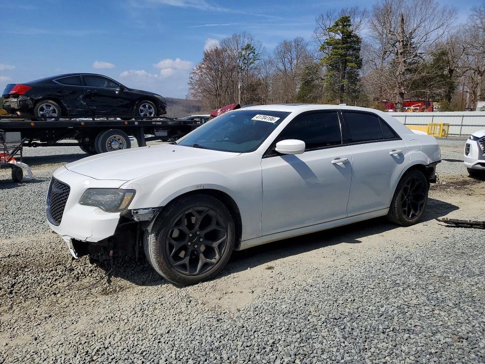 Продажа на аукционе авто 2019 Chrysler 300, vin: 2C3CCABTXKH618222, номер лота: 41704196