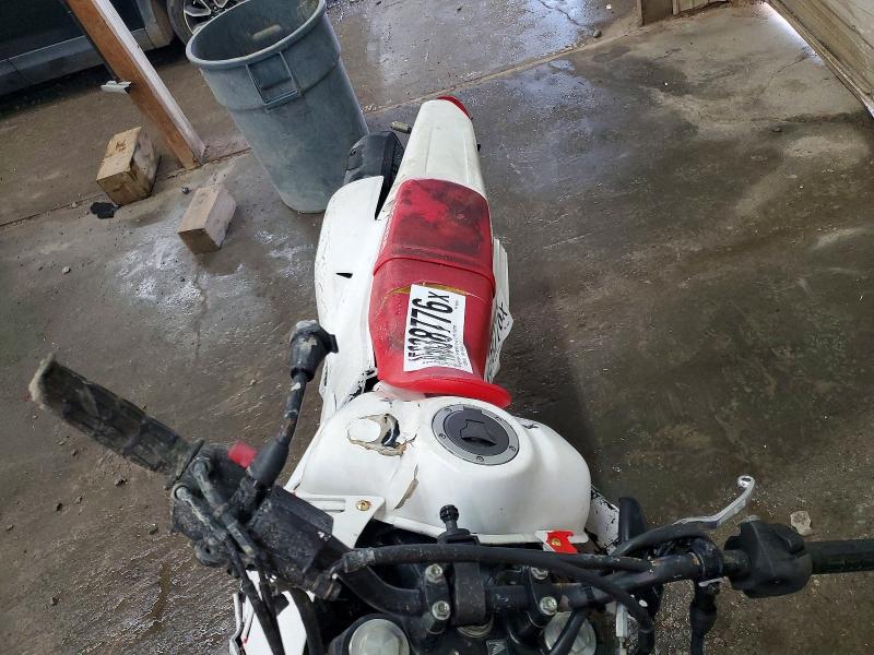 45638776 :رقم المزاد ، MLHMD4417H5005661 vin ، 2017 Honda Crf250 مزاد بيع