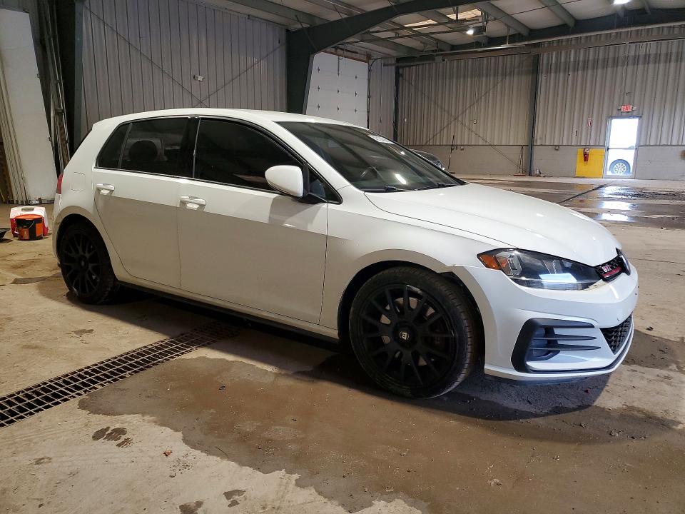 Продаж на аукціоні авто 2019 Volkswagen Gti, vin: 3VW5T7AU5KM017770, номер лоту: 48184636