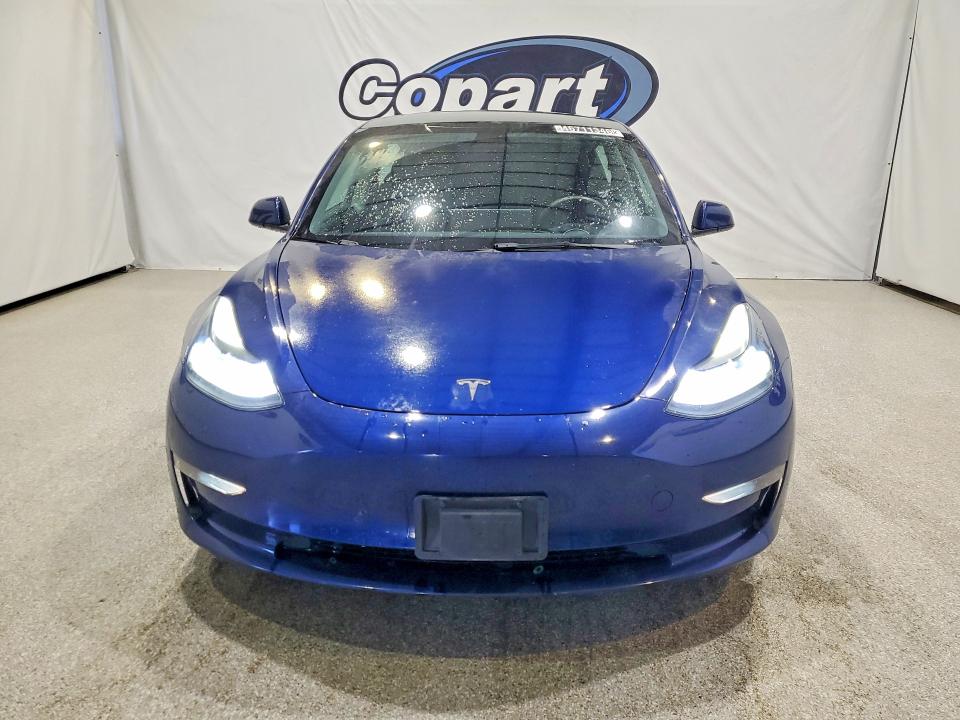 Продажа на аукционе авто 2022 Tesla Model 3, vin: 5YJ3E1EBXNF300703, номер лота: 46711346