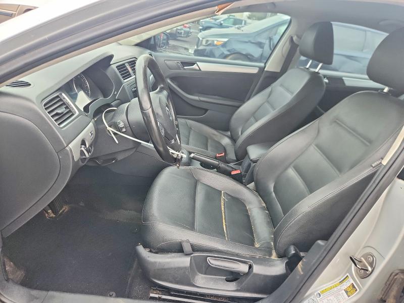 41916866 :رقم المزاد ، 3VWLL7AJ7CM323674 vin ، 2012 Volkswagen Jetta مزاد بيع