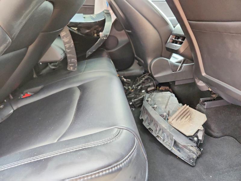 47394696 :رقم المزاد ، 5YJYGDEE5MF082275 vin ، 2021 Tesla Model Y مزاد بيع