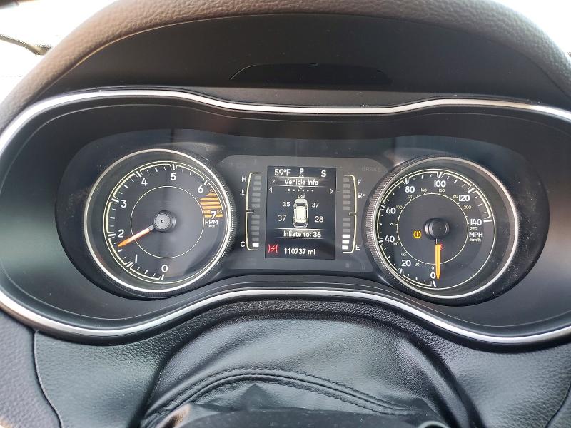 47621756 :رقم المزاد ، 1C4PJLCB2KD134384 vin ، 2019 Jeep Cherokee مزاد بيع
