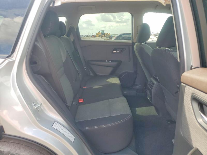 45782596 :رقم المزاد ، 5N1BT3BA2PC889508 vin ، 2023 Nissan Rogue مزاد بيع