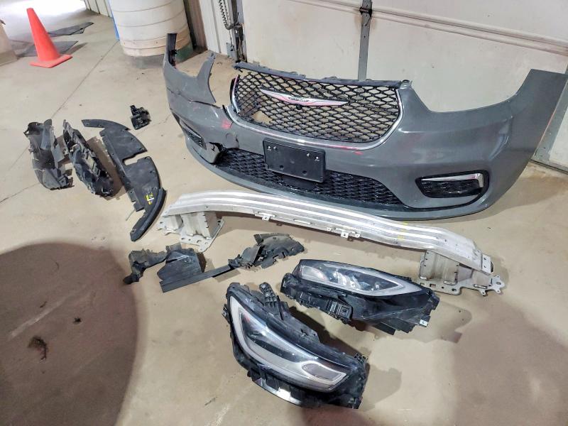 Продажа на аукционе авто 2022 Chrysler Pacifica, vin: 2C4RC1BG8NR233829, номер лота: 79059405
