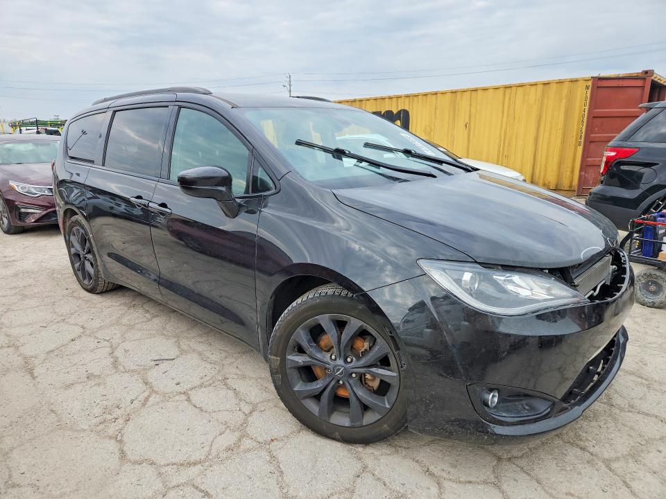 47815696 :رقم المزاد ، 2C4RC1BG3LR239874 vin ، 2020 Chrysler Pacifica مزاد بيع
