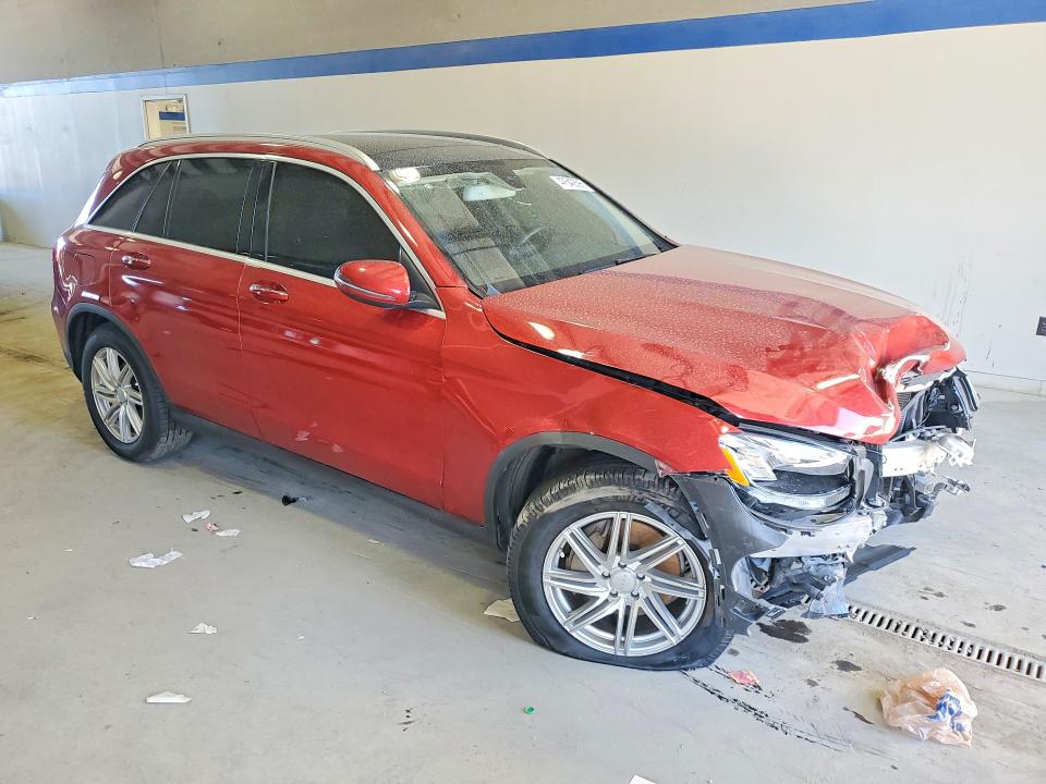 47542596 :رقم المزاد ، WDC0G4KB9JF329550 vin ، 2018 Mercedes-benz Glc مزاد بيع