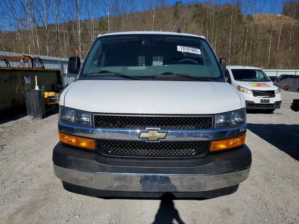2022 Chevrolet Express G2500 მანქანა იყიდება აუქციონზე, vin: 1GCWGAFP9N1182993, აუქციონის ნომერი: 79781985