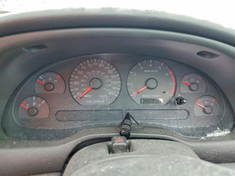 48050716 :رقم المزاد ، 1FAFP45X81F237116 vin ، 2001 Ford Mustang مزاد بيع