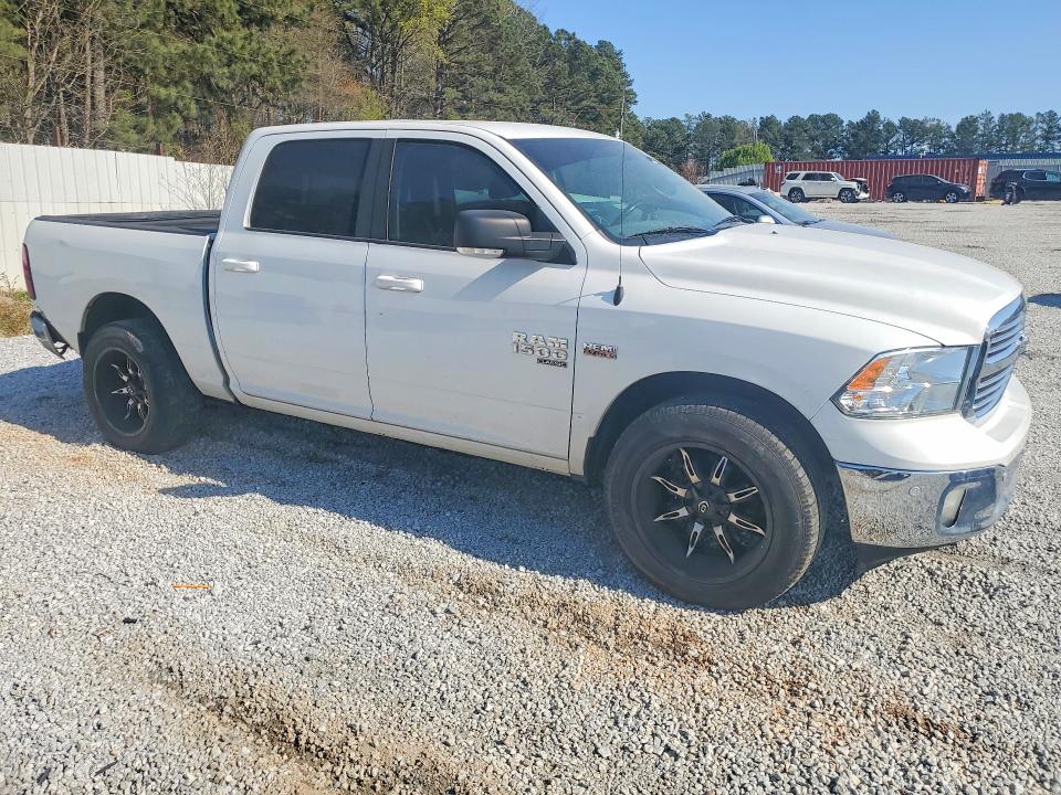 46808816 :رقم المزاد ، 1C6RR6LT7KS554785 vin ، 2019 Ram 1500 Classic مزاد بيع