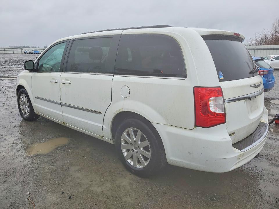 2015 Chrysler Town & Country მანქანა იყიდება აუქციონზე, vin: 2C4RC1BG0FR571047, აუქციონის ნომერი: 47776546