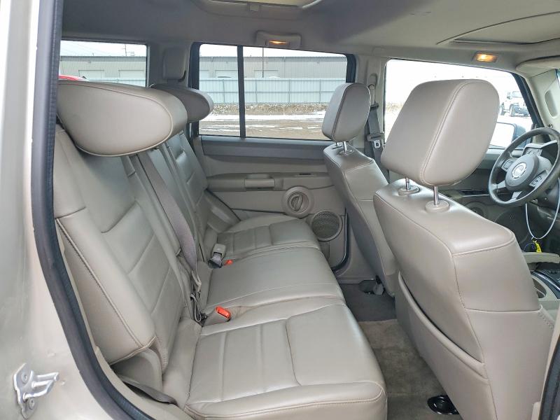 79905745 :رقم المزاد ، 1J8HG48P97C678710 vin ، 2007 Jeep Commander مزاد بيع