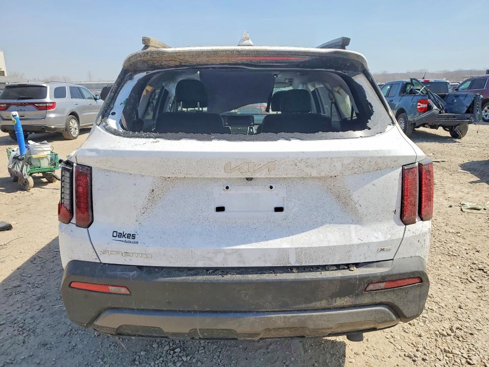 46649006 :رقم المزاد ، 5XYRHDLF1PG231811 vin ، 2023 Kia Sorento مزاد بيع