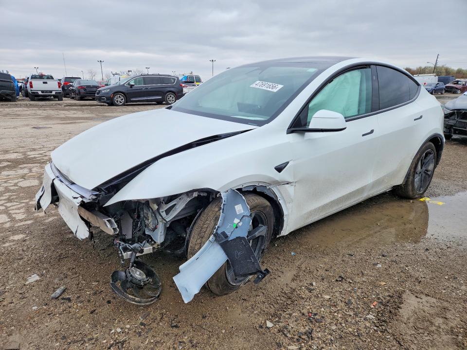 Продажа на аукционе авто 2026 Tesla Model Y, vin: 7SAYGDEE2TF418756, номер лота: 47691656