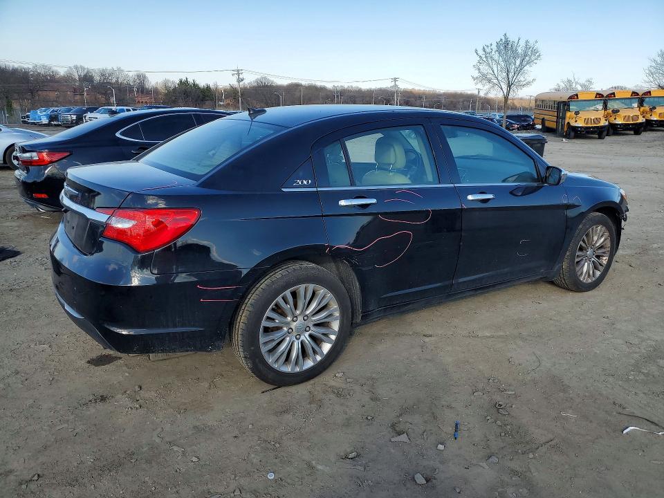 Продажа на аукционе авто 2012 Chrysler 200, vin: 1C3CCBCB1CN177116, номер лота: 46376426