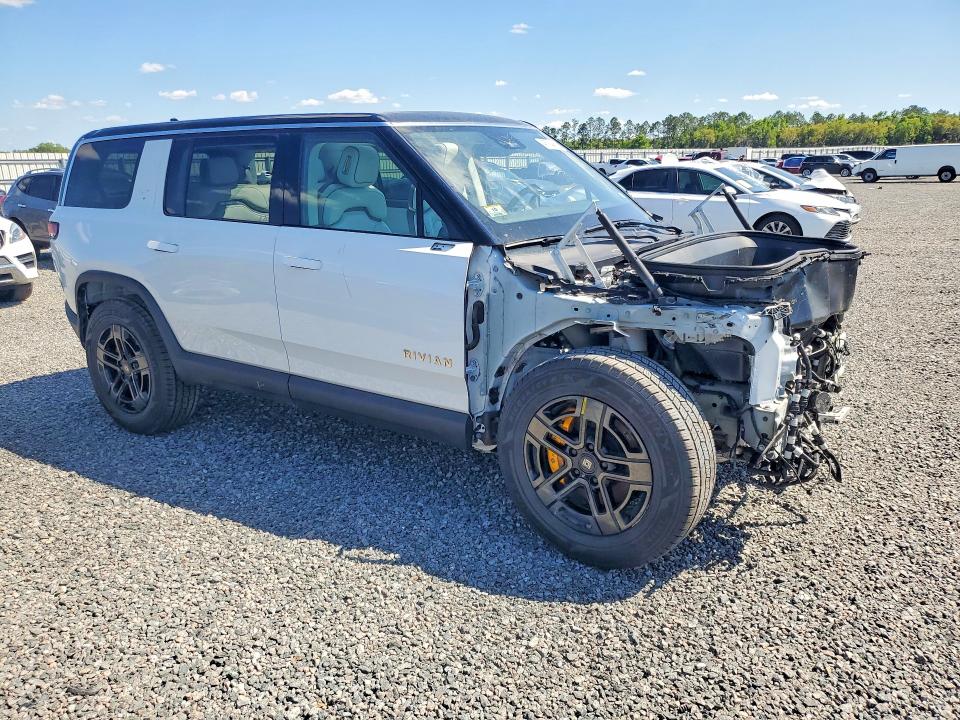 Auction sale of the 2023 Rivian R1s, vin: 7PDSGABA8PN016999, lot number: 46764436