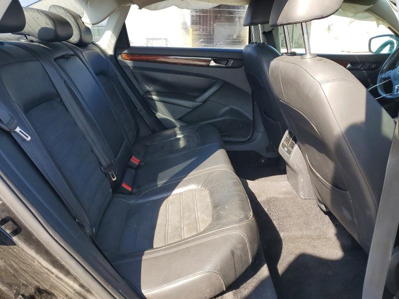 47578856 :رقم المزاد ، 1VWCN7A30DC054559 vin ، 2013 Volkswagen Passat مزاد بيع