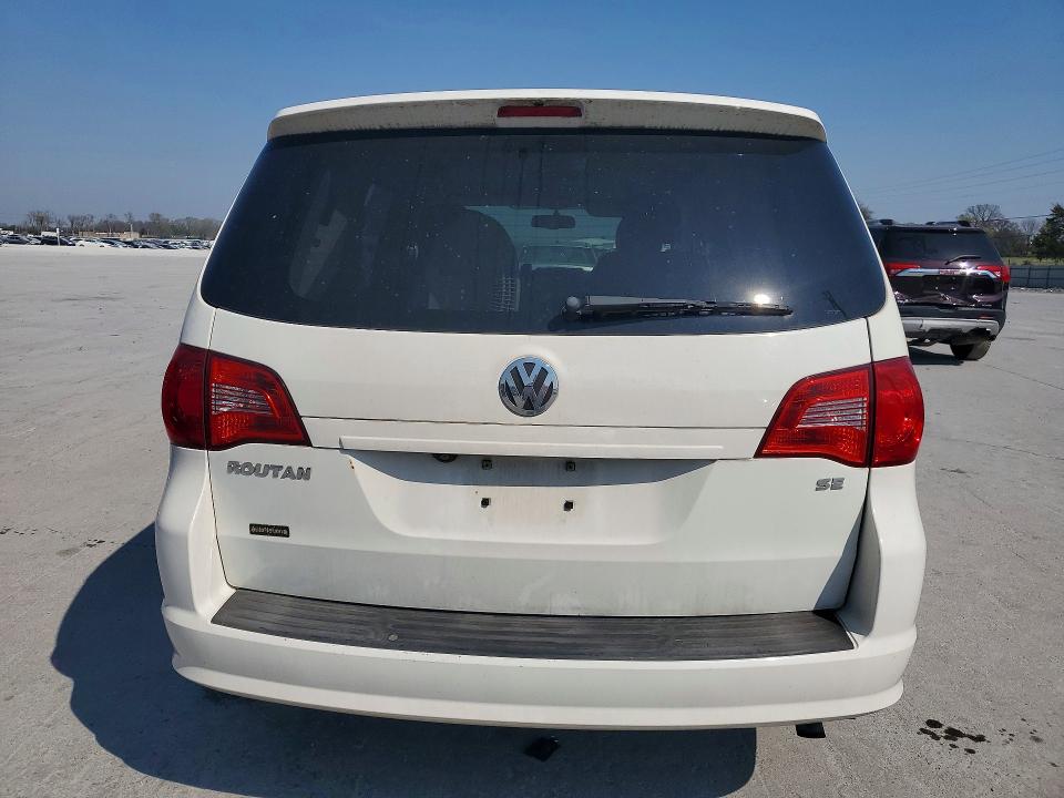 Aukcja sprzedaży 2010 Volkswagen Routan, vin: 2V4RW3D1XAR246044, numer aukcji: 47627986